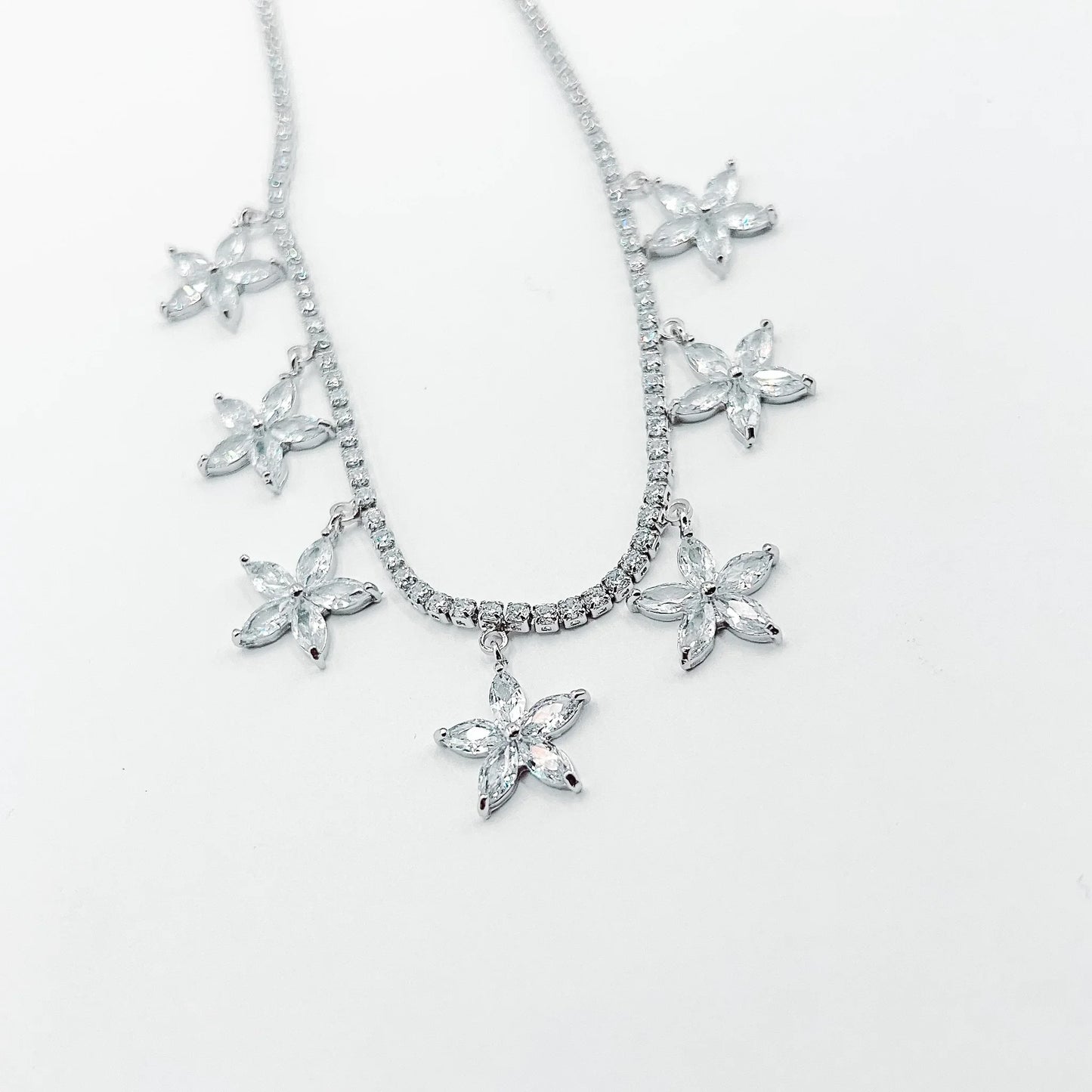 Treasure Jewels: Multi Crystal Star Necklace Silver