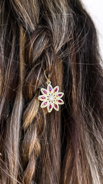 Treasure Jewels: Pink Gem Poinsettia