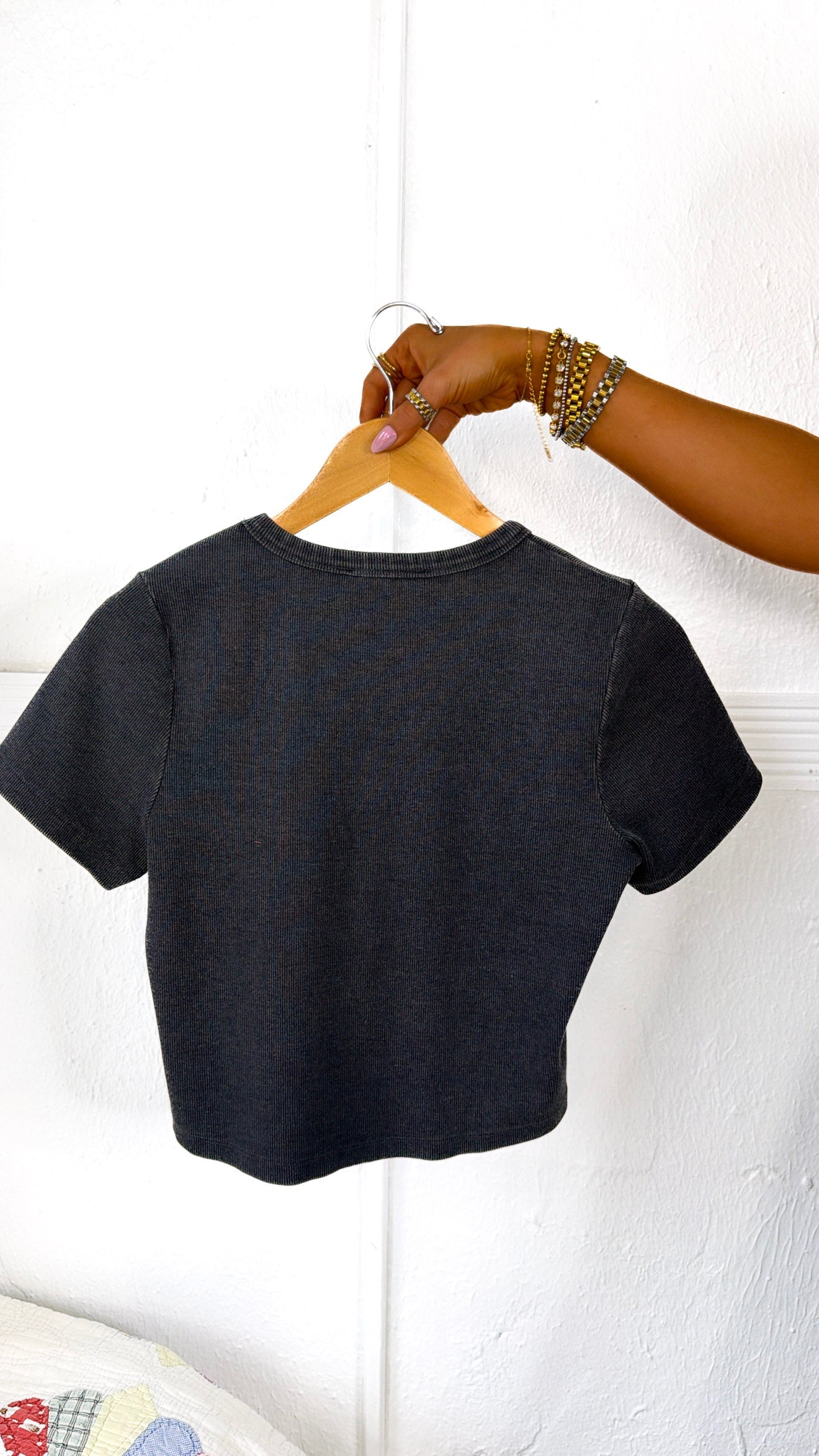 Simply Ribbed Cropped Tee, Black