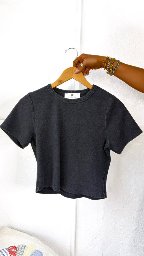 Simply Ribbed Cropped Tee, Black