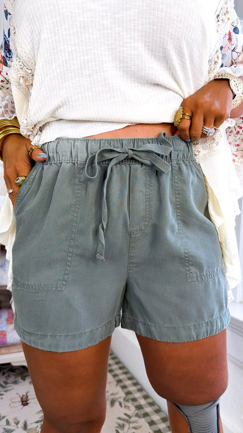 Sunday Cool Shorts, Dusty Olive