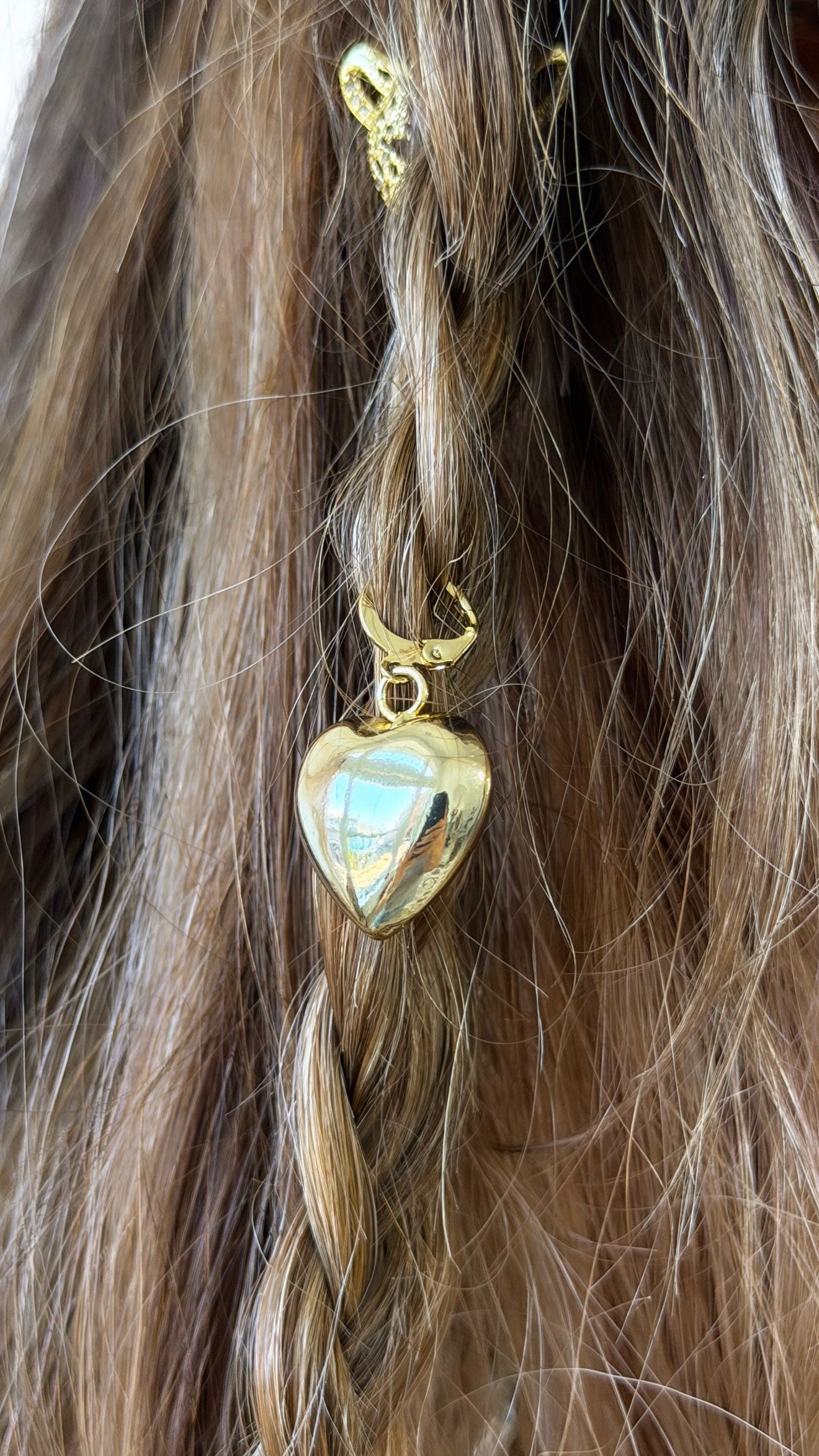 Treasure Jewels: Puffy Heart Charm Gold