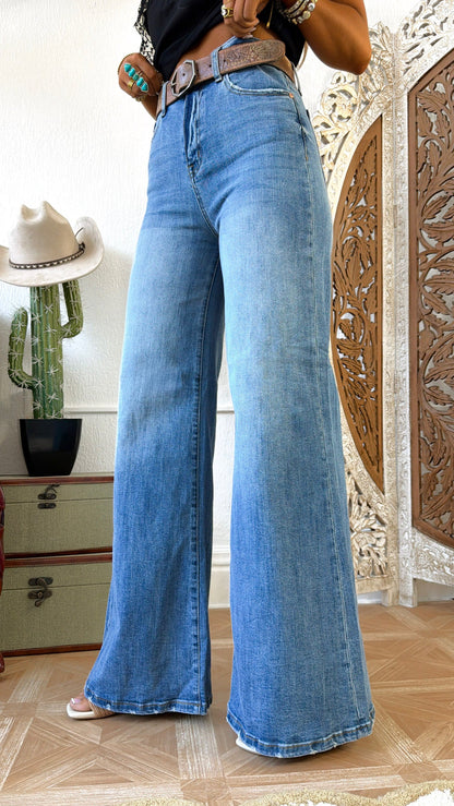 Sammy Wide Straight Leg Jeans, Medium