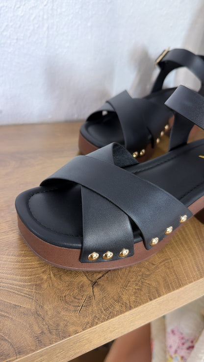 The Classic Stud Heel, Black