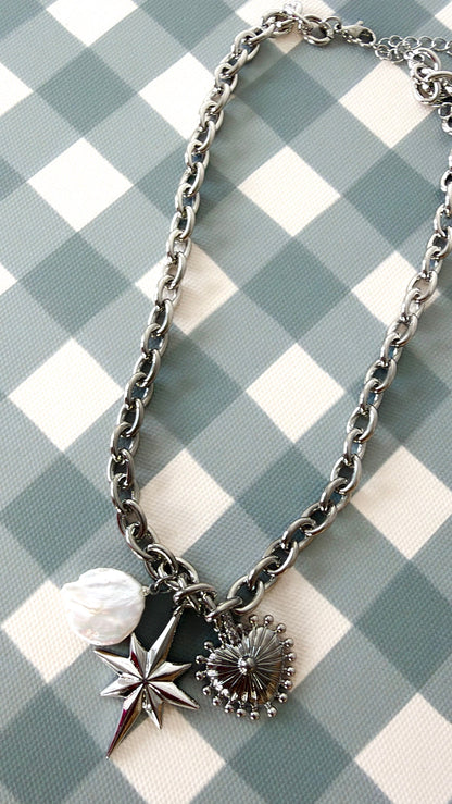 Treasure Jewels: Lovely Link Necklace Silver