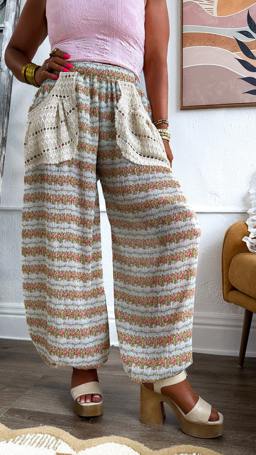 Trail Bloom Jogger Pants, Mint Multi