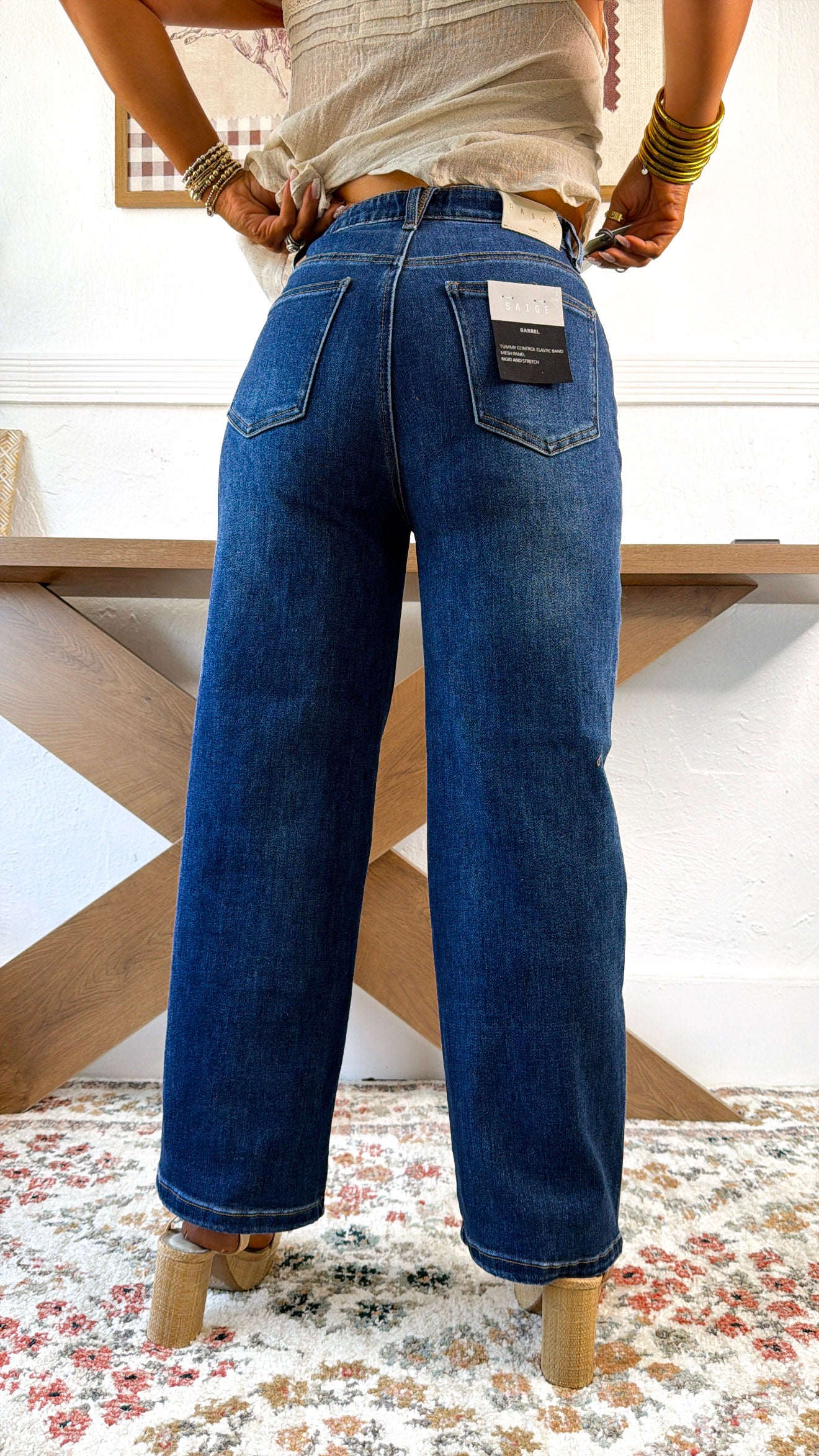 Rome Curve Barrel Jean, Dark Wash