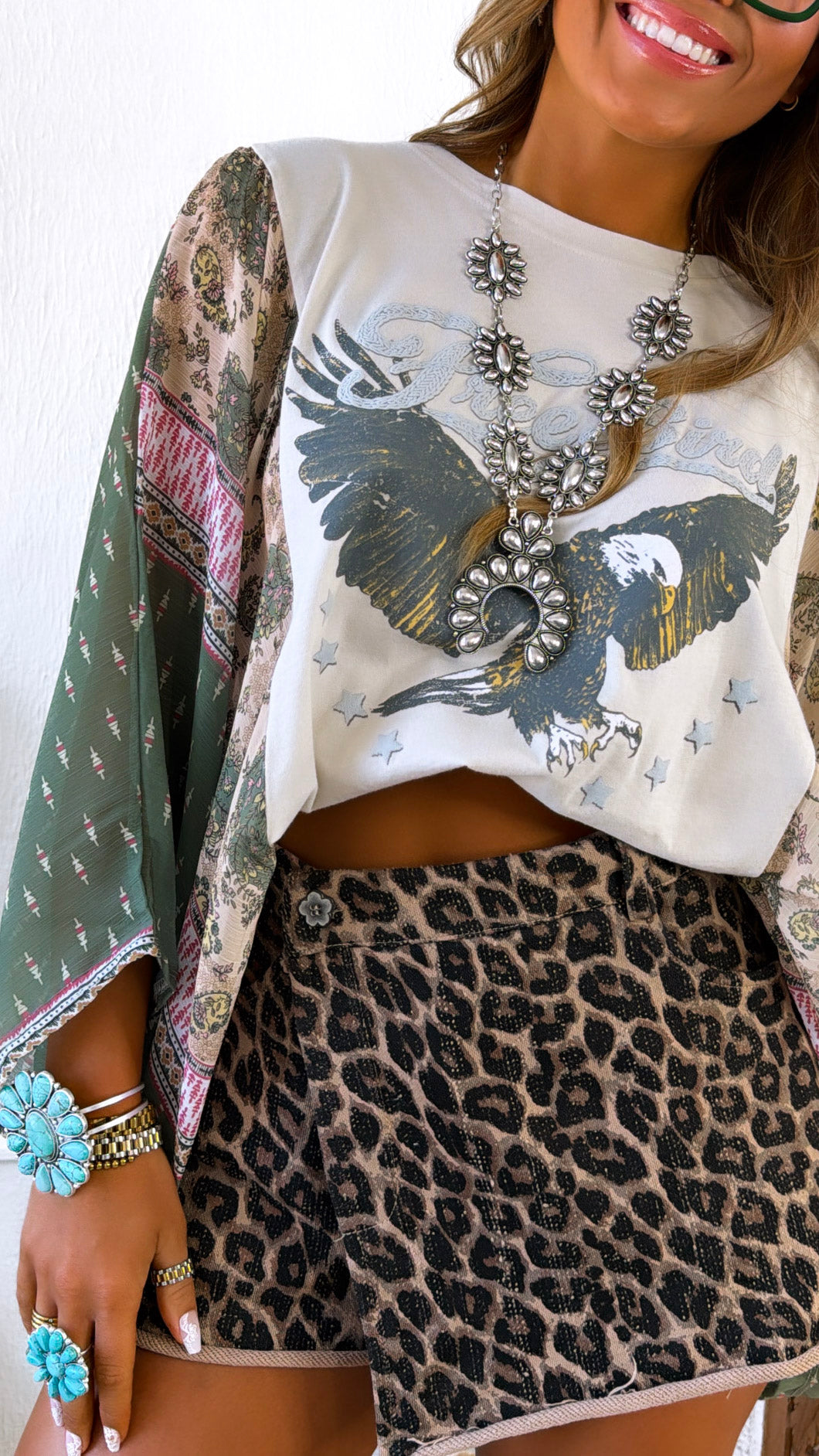 Relaxed Sleeve Free Bird Tee, Olive