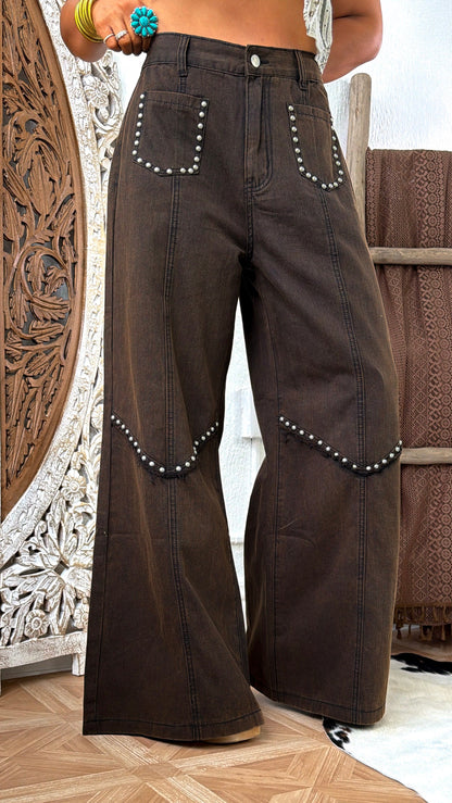 The Brooks Backroad Denim, Black