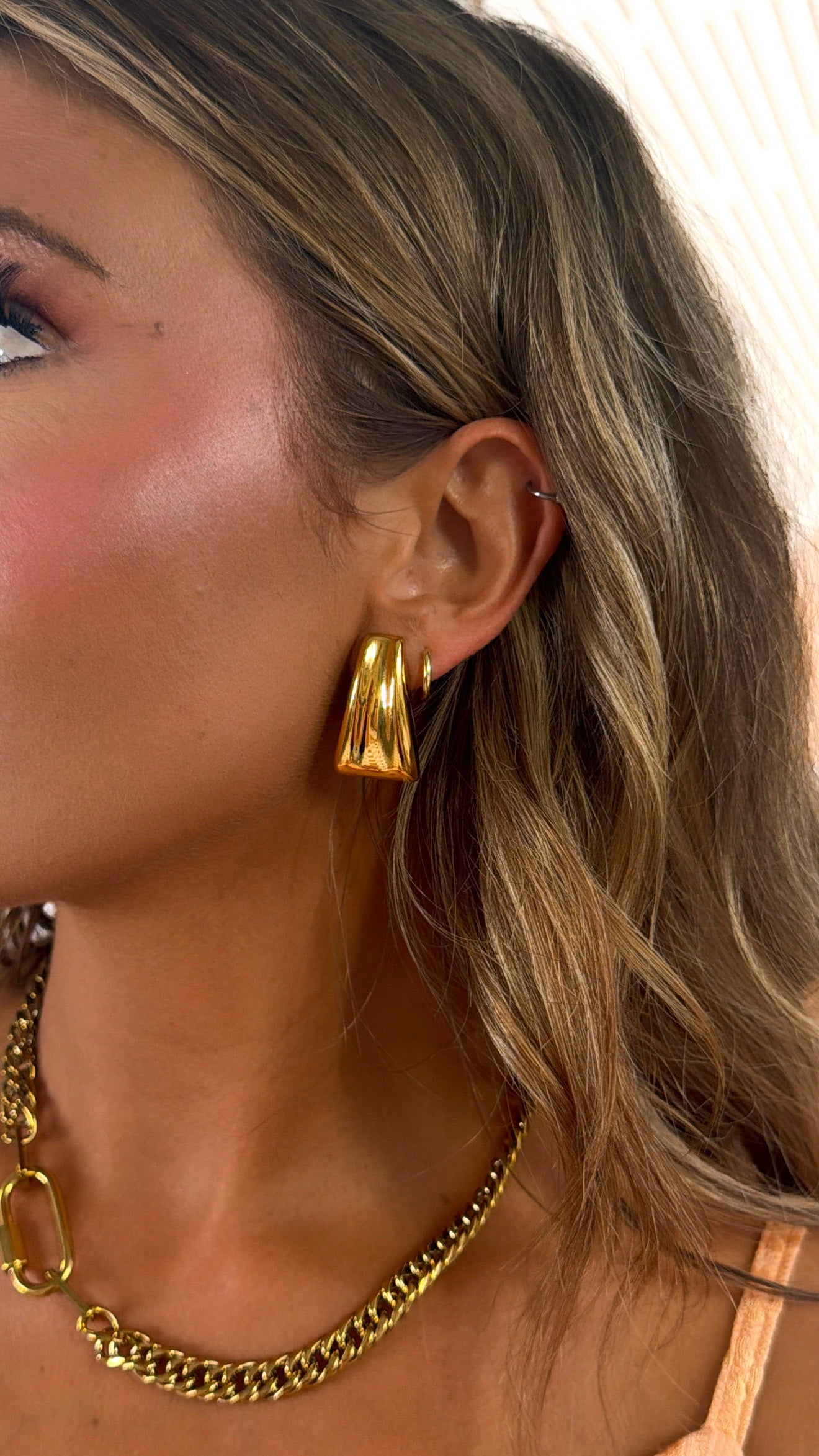 Showstopper Stud Earring, Gold
