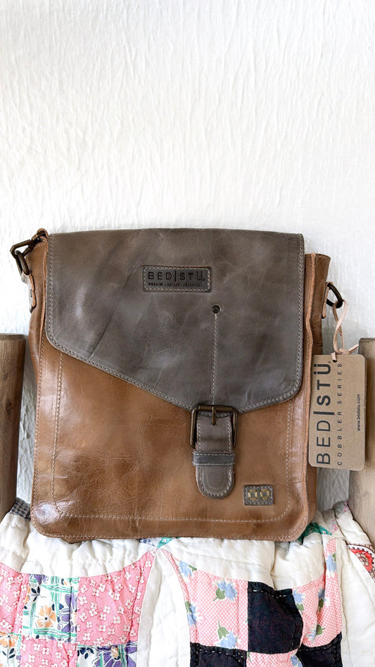 Venice Beach Crossbody, Oats Icicle