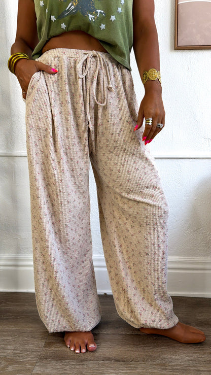 Westwind Jogger Pants, Almond Floral