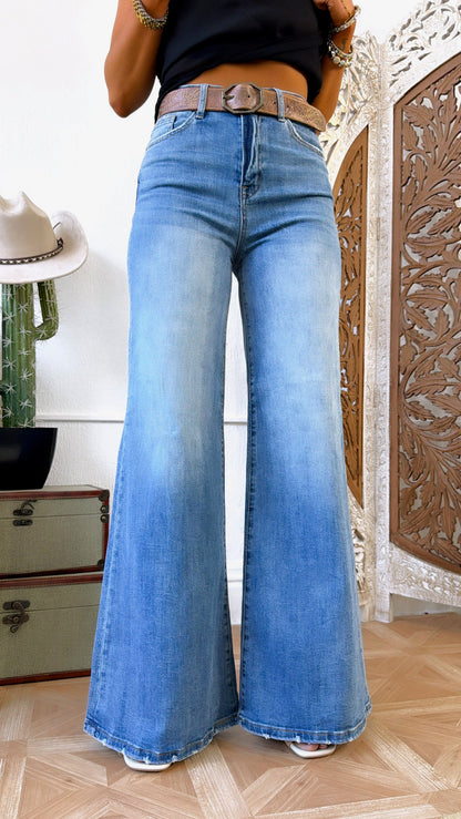 Sammy Wide Straight Leg Jeans, Medium