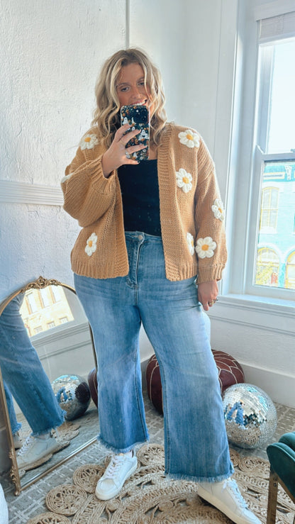 Touch Of Daisy Floral Knit Cardi, Camel