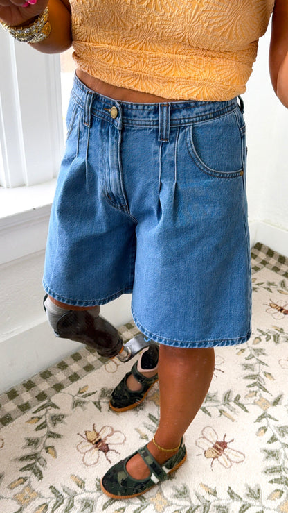 Sunday Stroll Pleated Shorts, Drift Blue