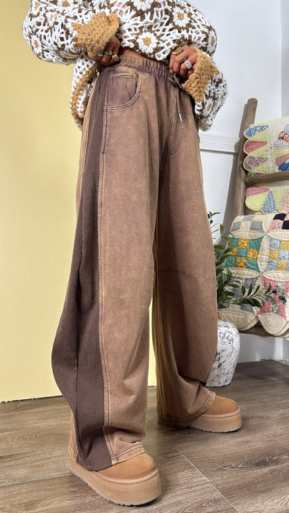 Trend Setter Barrel Leg Sweatpant, Brown