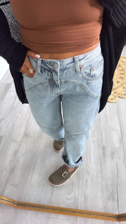 SAIGE: Studio Ready Barrel Jeans, Medium Light