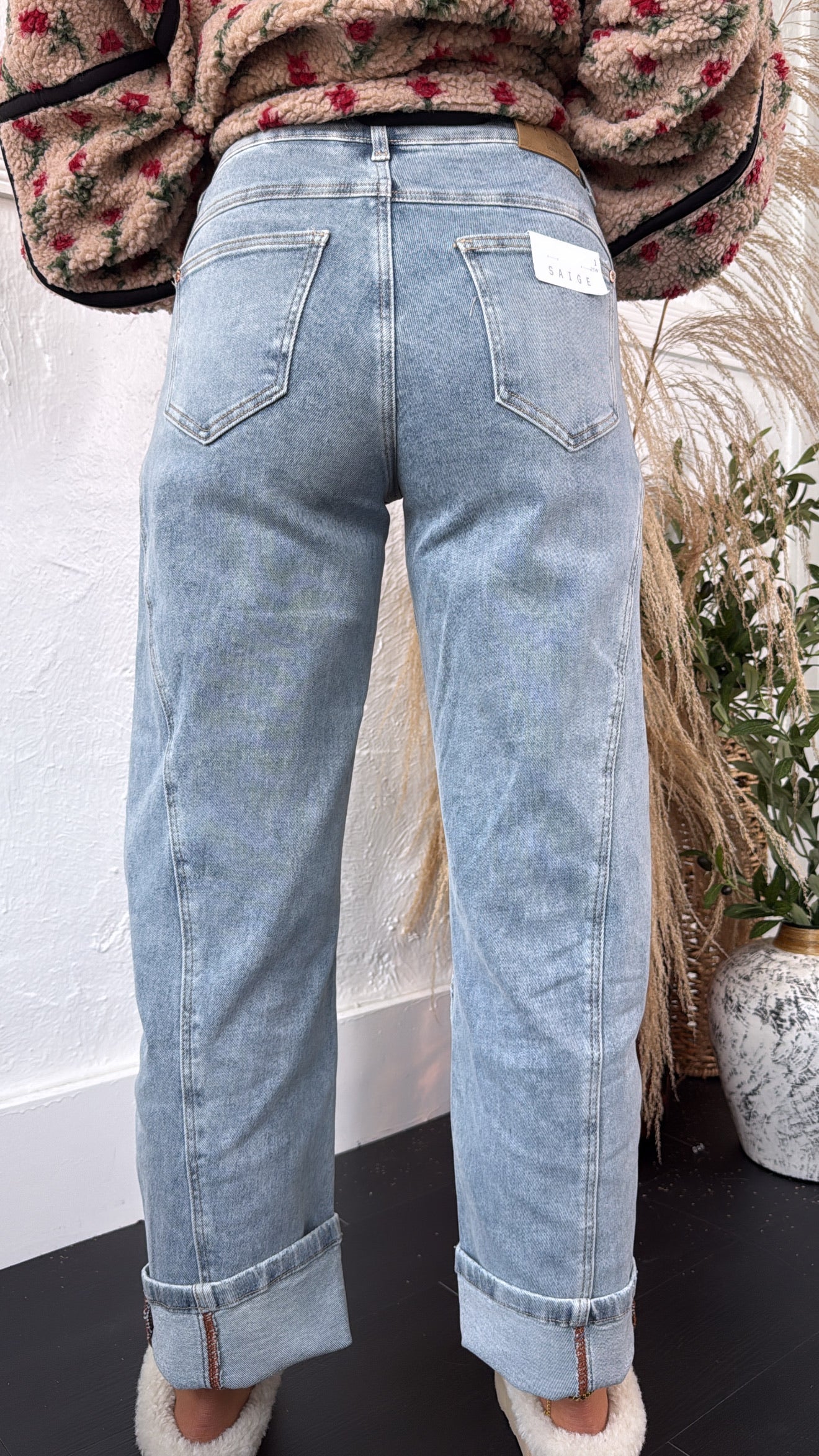 SAIGE: Studio Ready Barrel Jeans, Medium Light