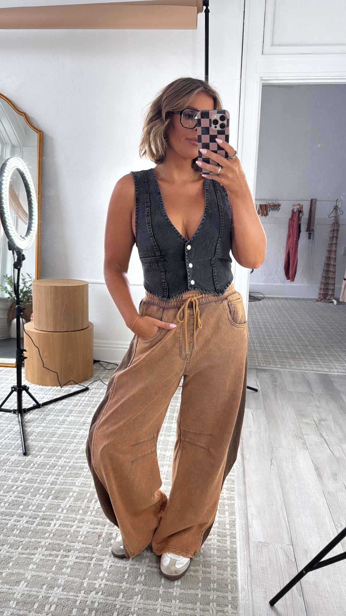 Trend Setter Barrel Leg Sweatpant, Brown