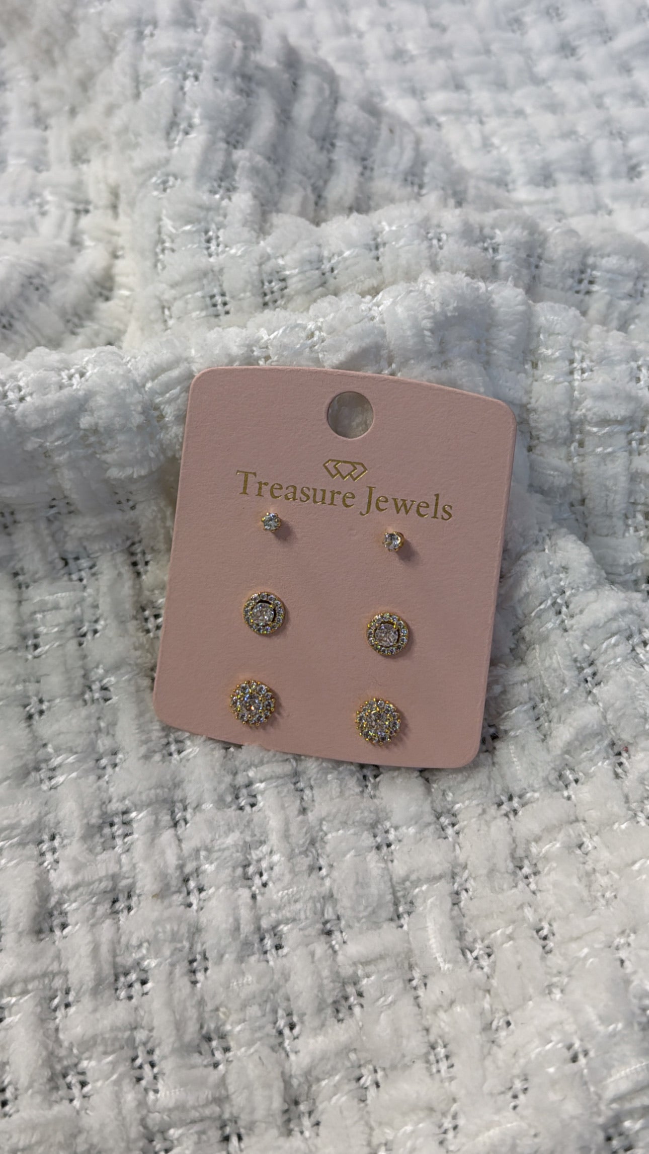 Treasure Jewels: Little Diamond Stud Set