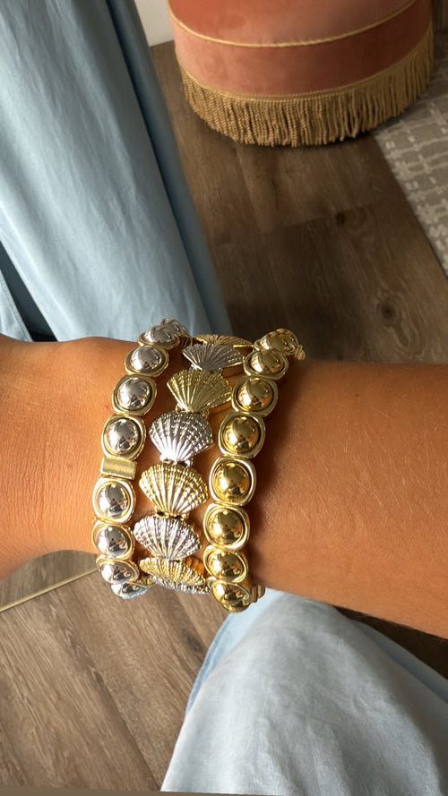 Treasure Jewels: Oro Marina Bracelet Set