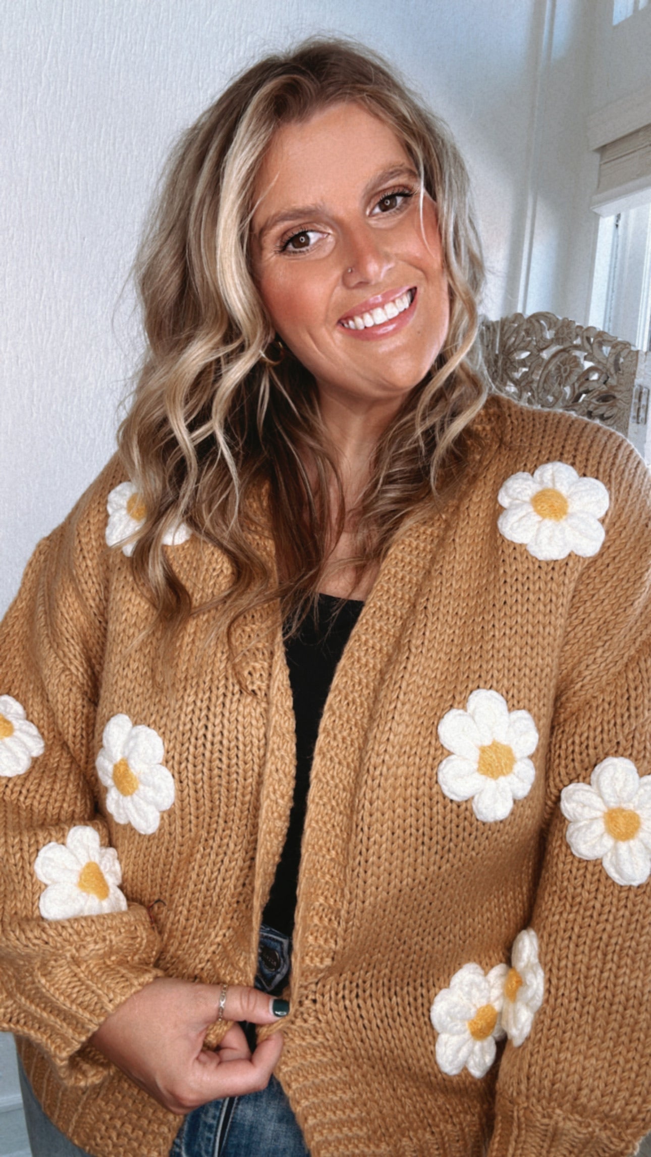 Touch Of Daisy Floral Knit Cardi, Camel