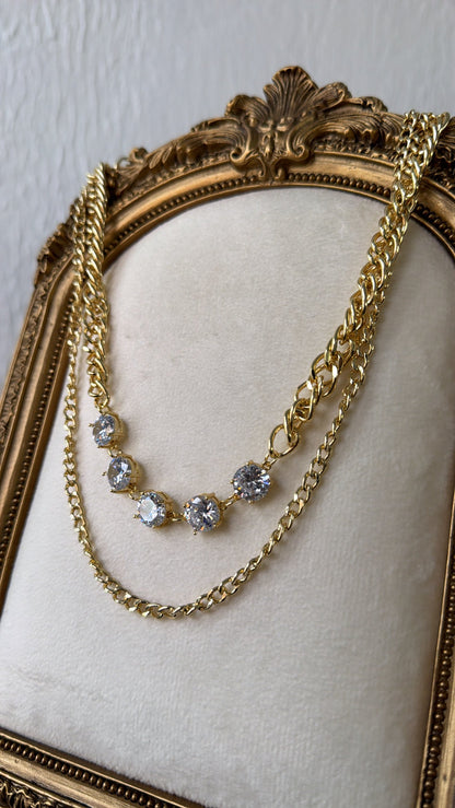 Treasure Jewels: Diamond Glow Necklace