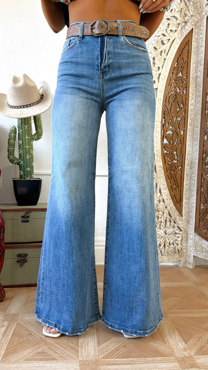 Sammy Wide Straight Leg Jeans, Medium