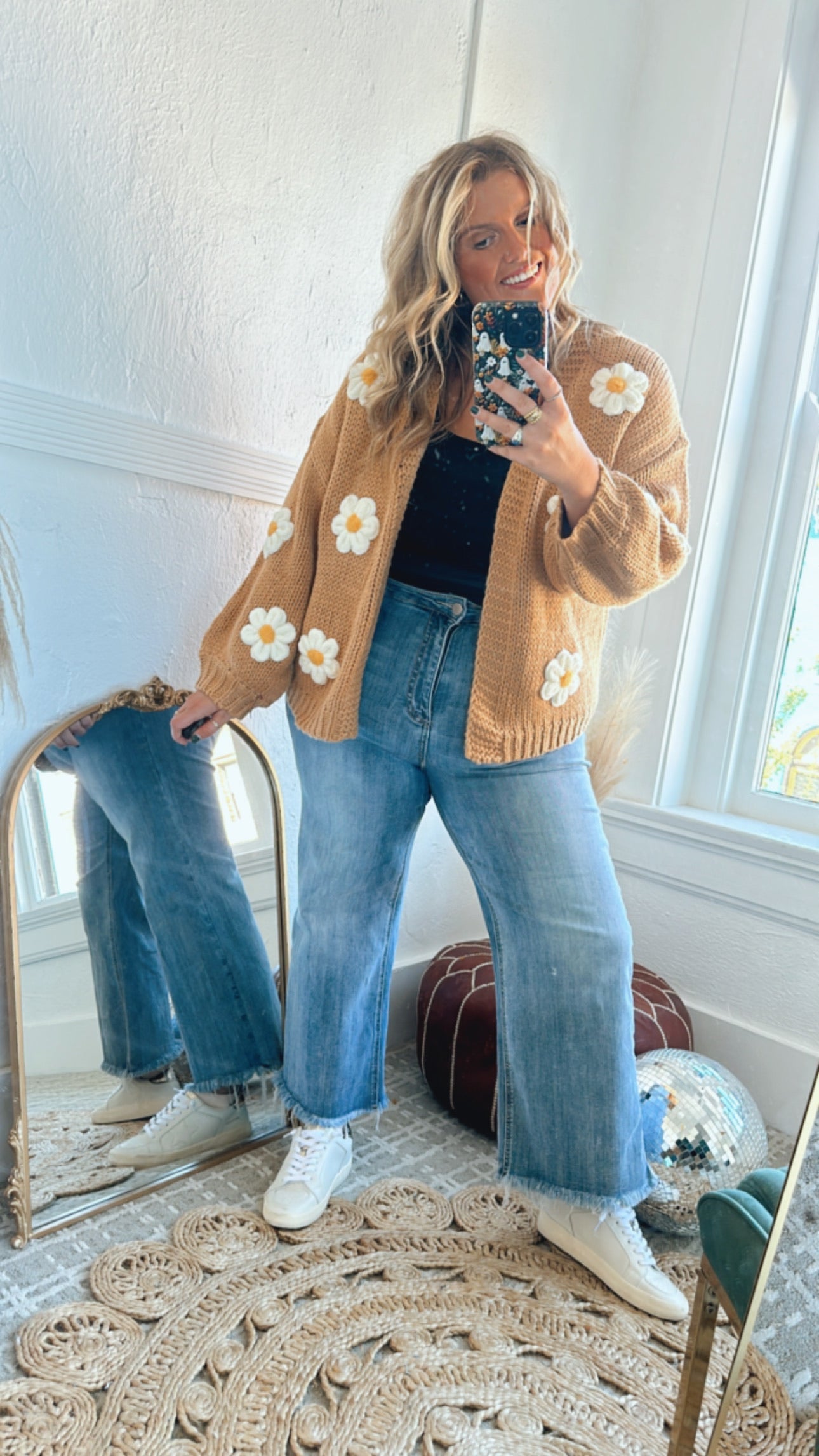Touch Of Daisy Floral Knit Cardi, Camel