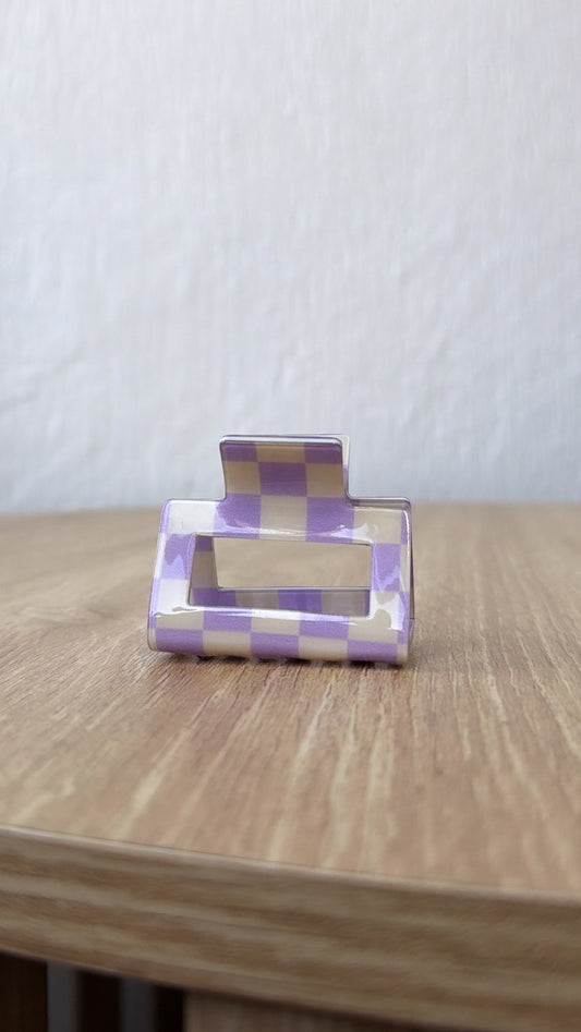 White and Lavender Medium Claw Clip