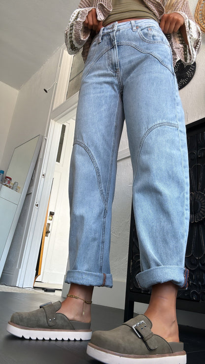 SAIGE: Studio Ready Barrel Jeans, Medium Light