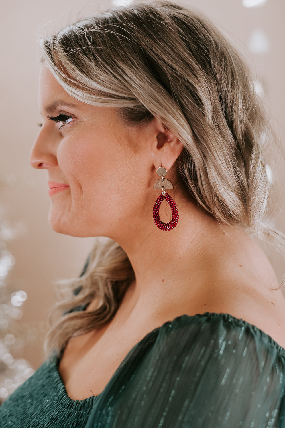 The Main Event Dangle Earring, Burgundy