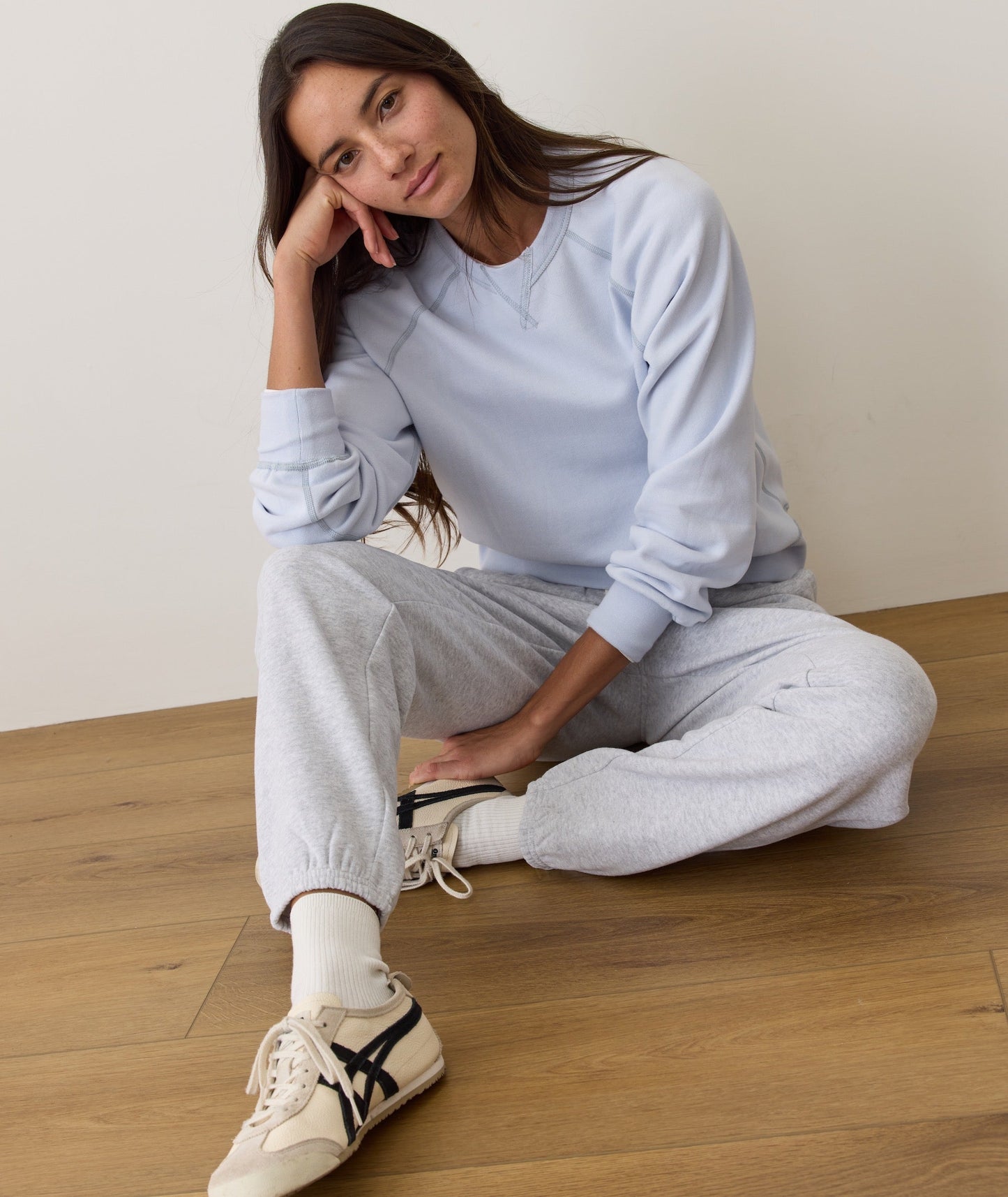 Women's Cloud 9 Fleece Sweatpant in Light Heather Grey