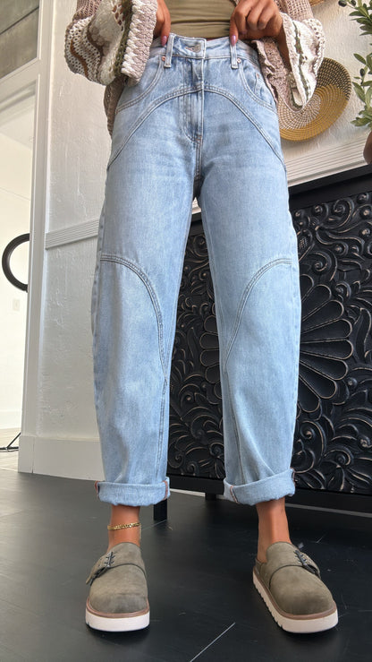 SAIGE: Studio Ready Barrel Jeans, Medium Light