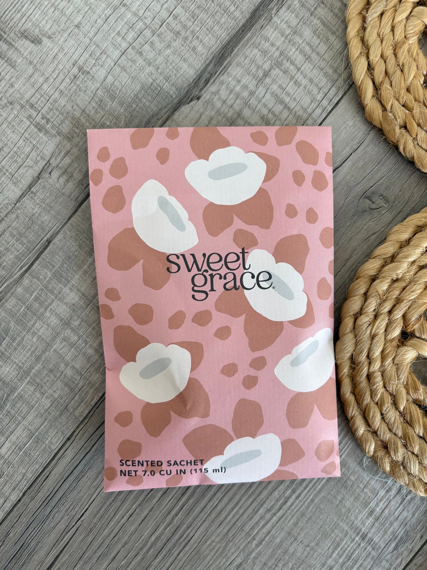 Sweet Grace Modern Flower
