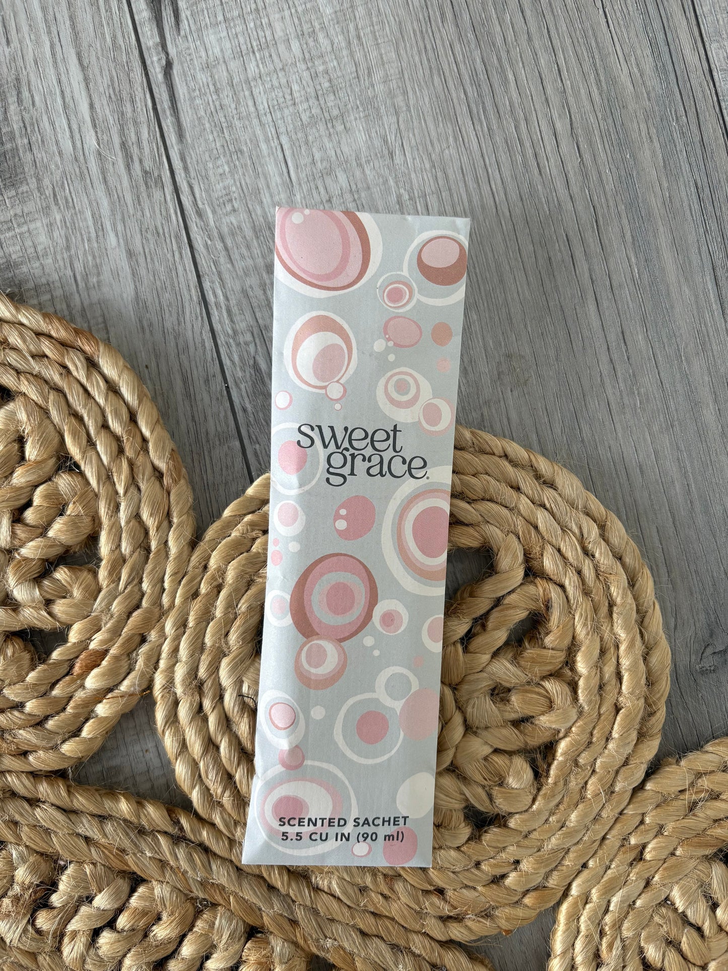 Sweet Grace Modern Bubble Slim Sachet