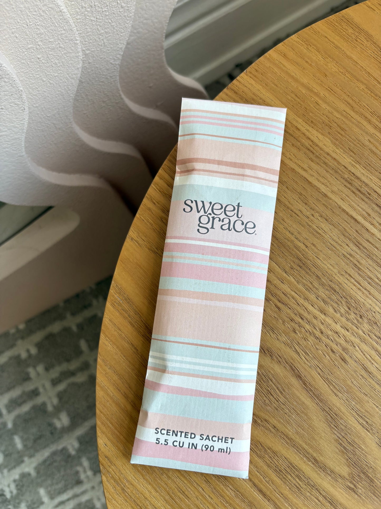 Sweet Grace Modern Stripe Slim Sachet