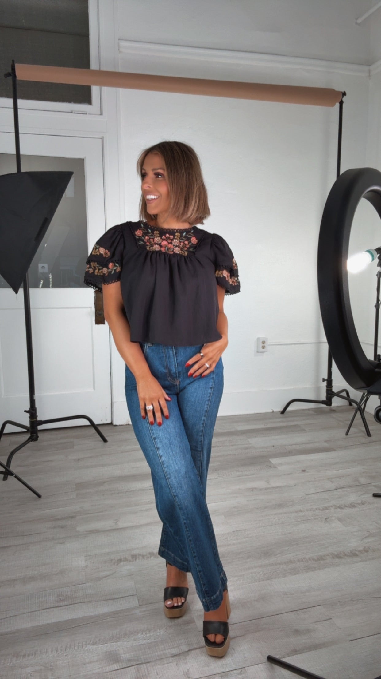 River High Rise Wide Leg Jeans, RISEN