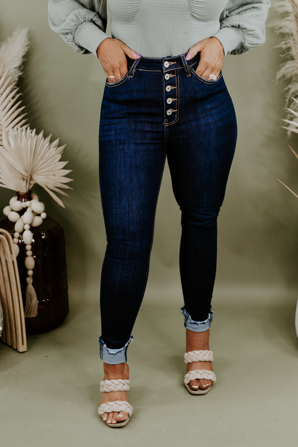 Tristen Button Up, Dark Wash KANCAN