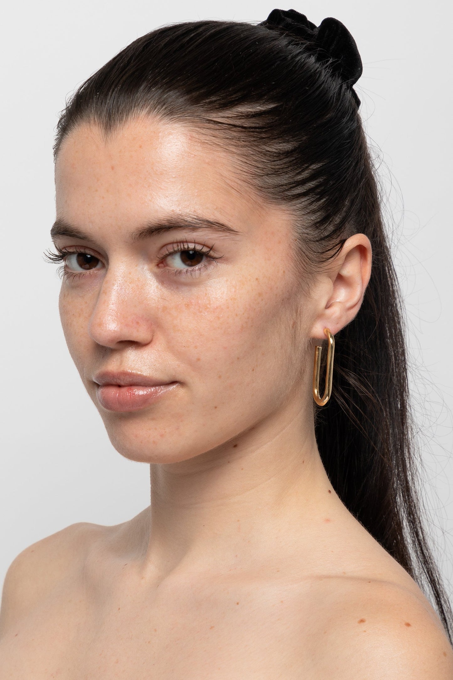JWL773 - Round Hoop Earrings