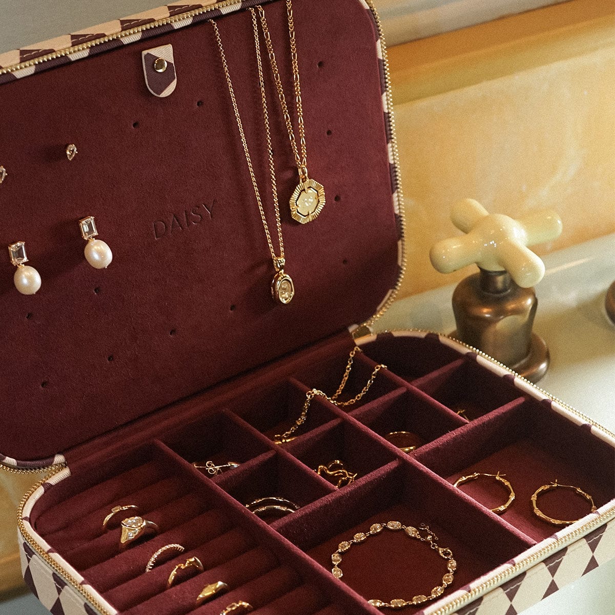 Estée Lalonde Jewellery Box