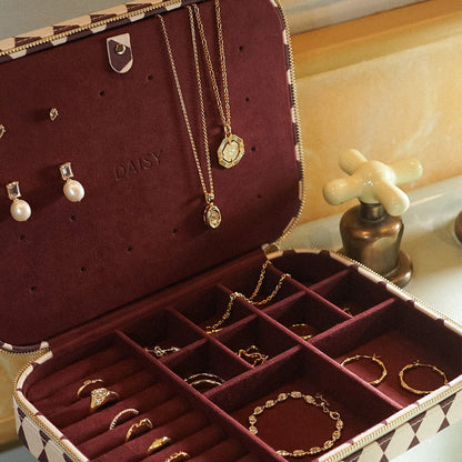 Estée Lalonde Jewellery Box
