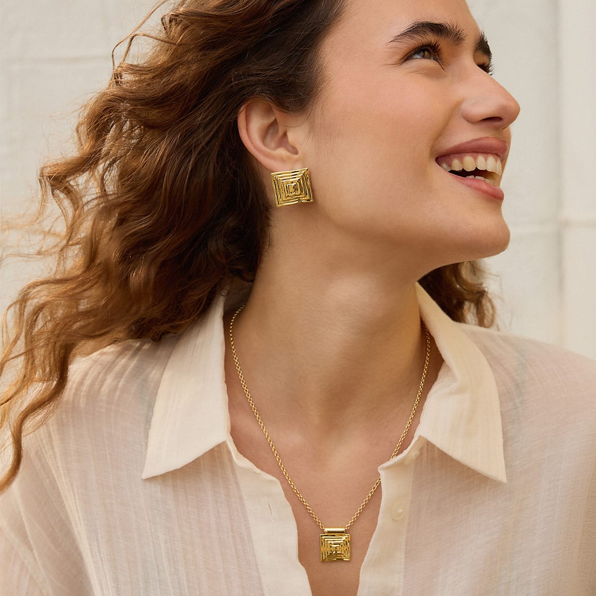 Strata Square Earrings & Necklace Set 18ct Gold Plate